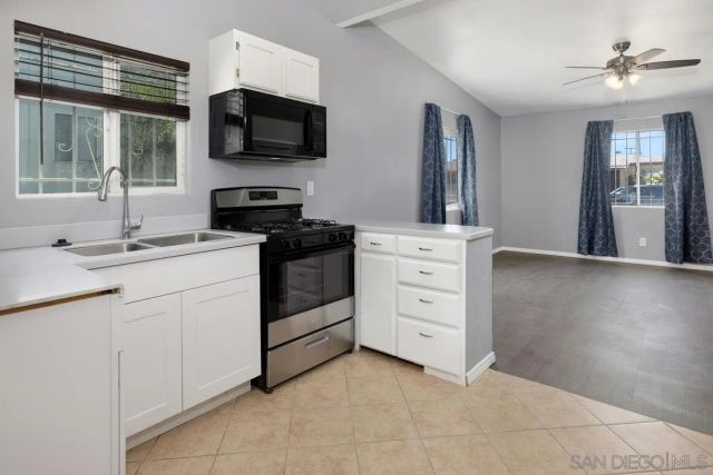 727-35 S Gregory St, San Diego, CA 92113