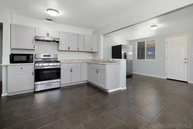 727-35 S Gregory St, San Diego, CA 92113