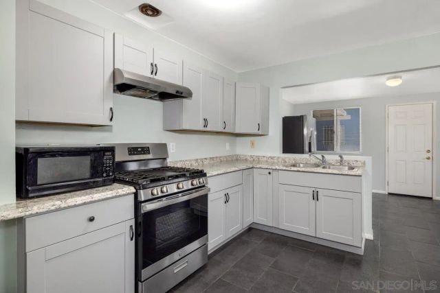 727-35 S Gregory St, San Diego, CA 92113