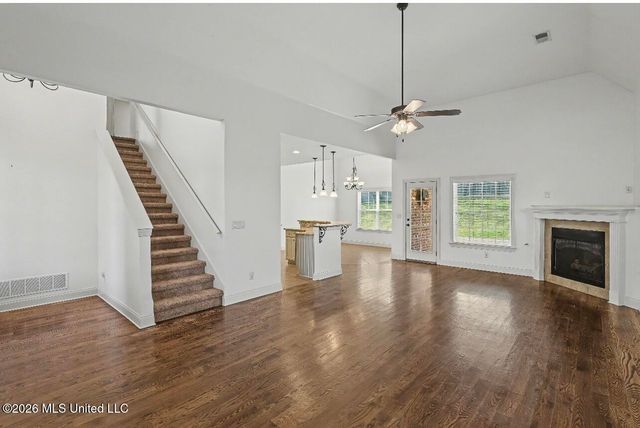 604 Rowan Oak Place, Hernando, MS 38632