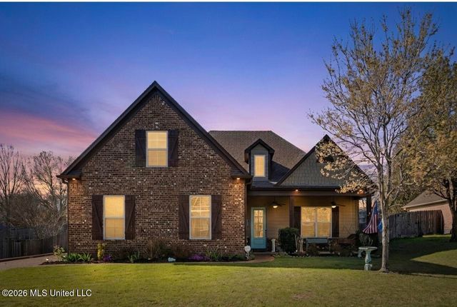 604 Rowan Oak Place, Hernando, MS 38632