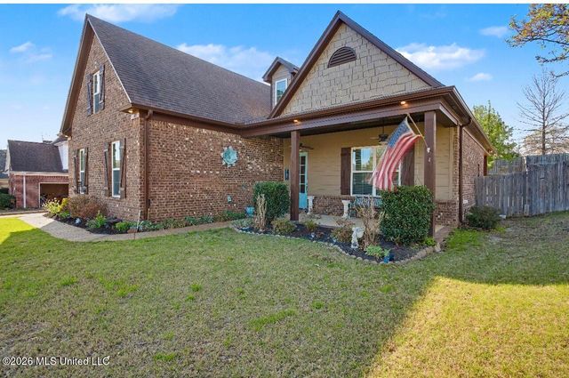 604 Rowan Oak Place, Hernando, MS 38632