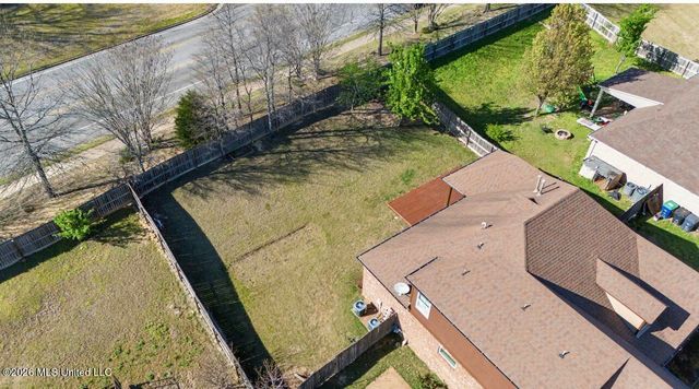 604 Rowan Oak Place, Hernando, MS 38632