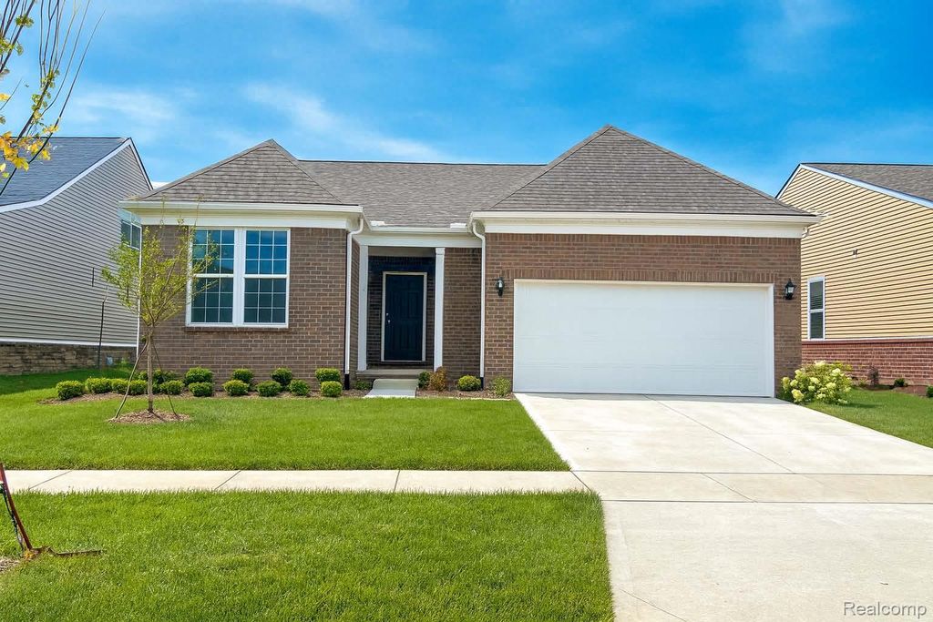 5616 Lewiston Road, Canton Charter Township, MI 48188