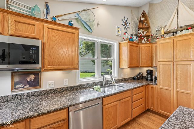 18023 Sun Ridge Circle, Noblesville, IN 46062