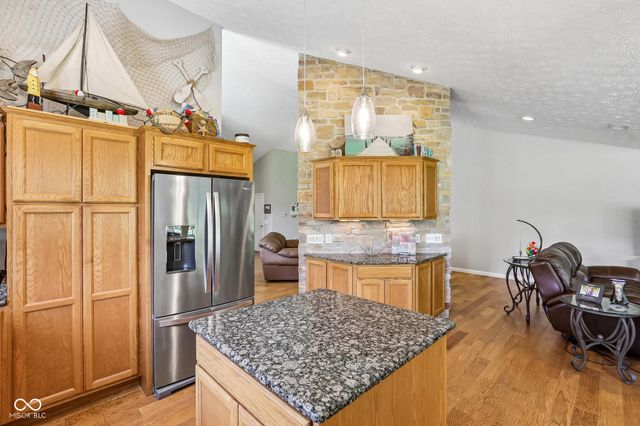 18023 Sun Ridge Circle, Noblesville, IN 46062