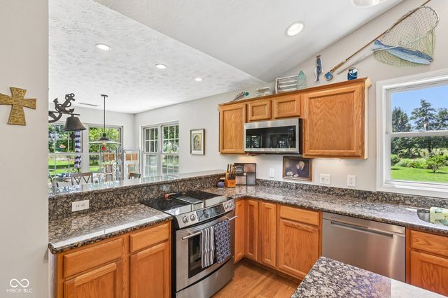 18023 Sun Ridge Circle, Noblesville, IN 46062