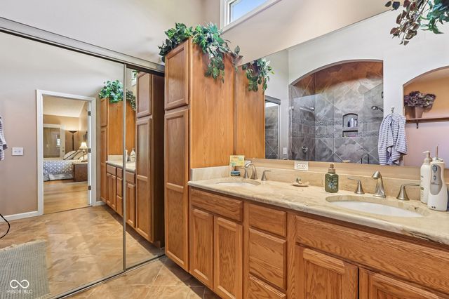18023 Sun Ridge Circle, Noblesville, IN 46062