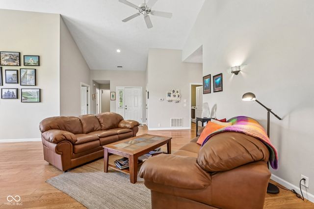 18023 Sun Ridge Circle, Noblesville, IN 46062