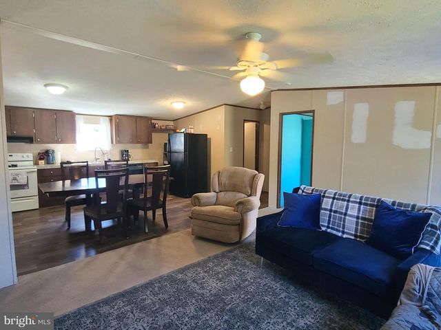 216 MEADOW TRL, Delta, PA 17314