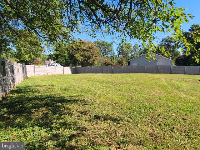 216 MEADOW TRL, Delta, PA 17314