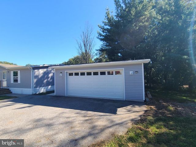 216 MEADOW TRL, Delta, PA 17314