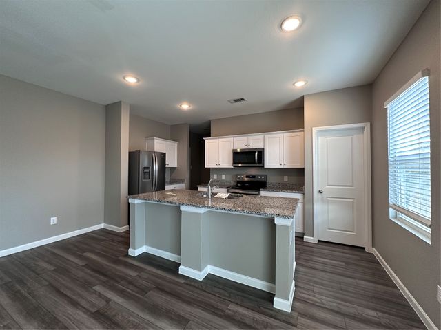 13400 Hiskey Drive, Fort Worth, TX 76052