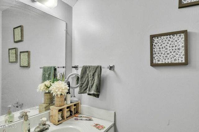 525 Scott County Road, Kingsport, TN 37660