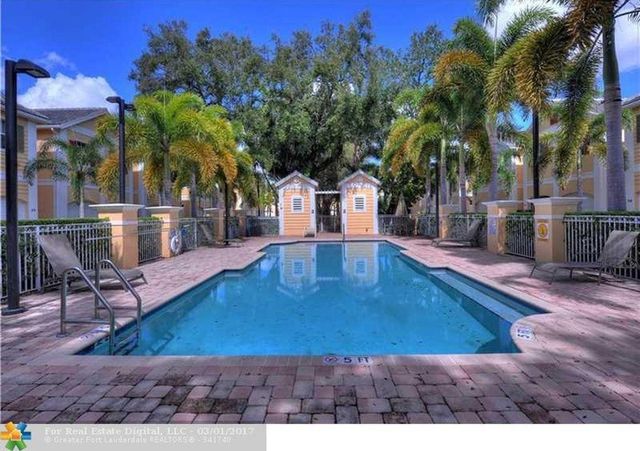 521 SW 18th Avenue 51, Fort Lauderdale, FL 33312