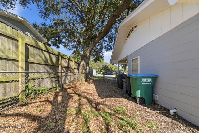 1827 Flagg Avenue, Panama City Beach, FL 32407