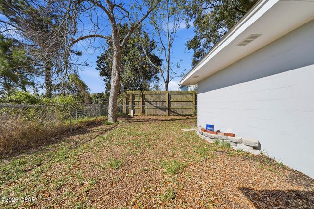 1827 Flagg Avenue, Panama City Beach, FL 32407