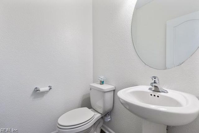 205 Runnel ST, Hampton, VA 23661