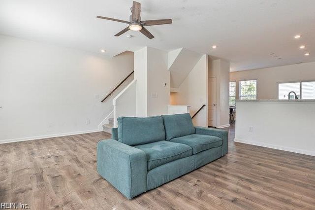 205 Runnel ST, Hampton, VA 23661
