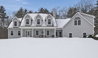 10 Ball Rd, Kingston, NH 03848
