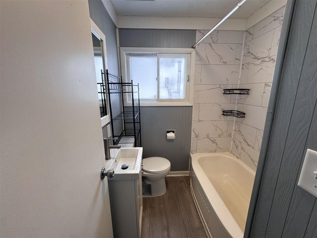 46860 Sycamore Drive, Bangor, MI 49013