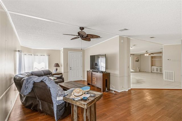 917 CYPRESS STREET, Sebastian, FL 32976