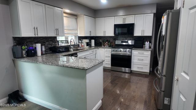 22 Lotus Court, Ocean Twp, NJ 07712