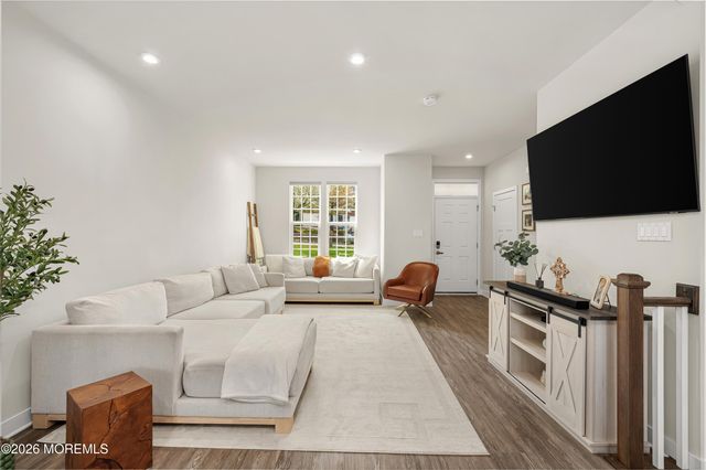 1306 English Lane 1306, Parlin, NJ 08859