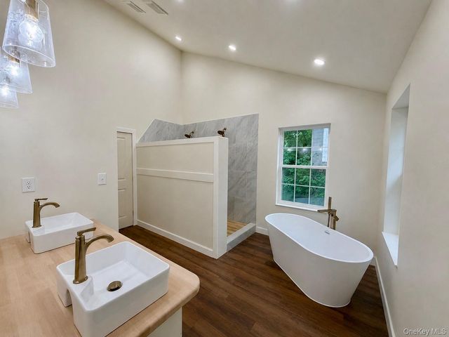 12 Enderly Lane, Ellenville, NY 12428