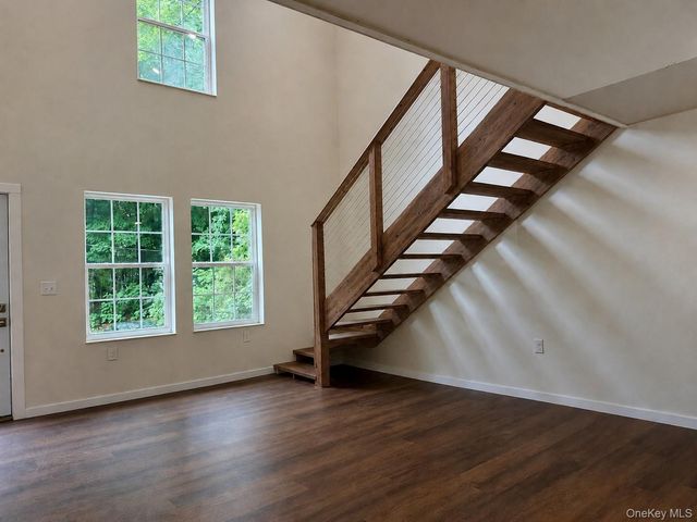 12 Enderly Lane, Ellenville, NY 12428