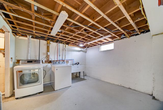 3350 W 41ST Street, Erie, PA 16506