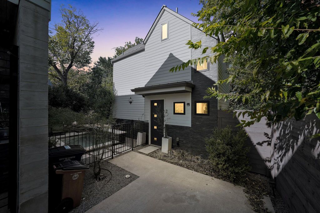 2710 Wilson ST b, Austin, TX 78704