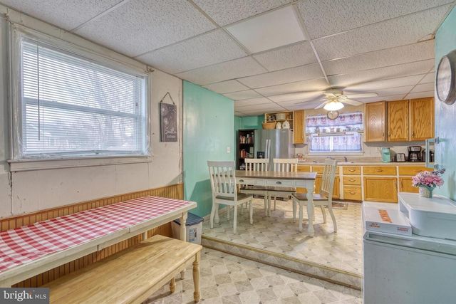 128 N 2ND ST, Mcsherrystown, PA 17344