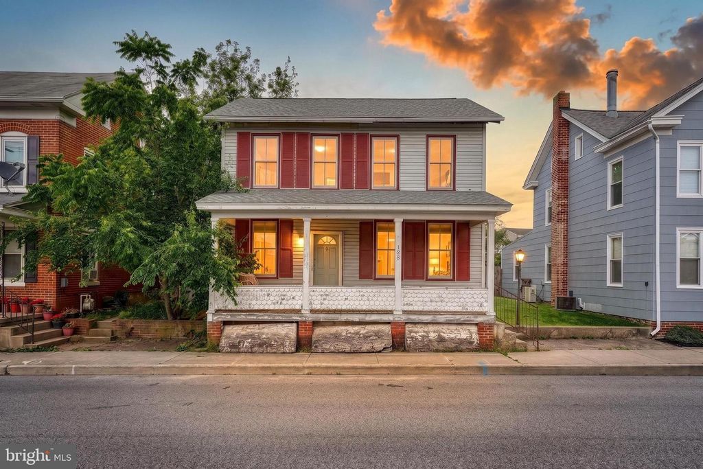 128 N 2ND ST, Mcsherrystown, PA 17344