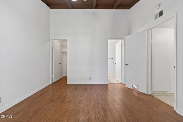 1300 Saratoga Avenue 211, Ventura, CA 93003