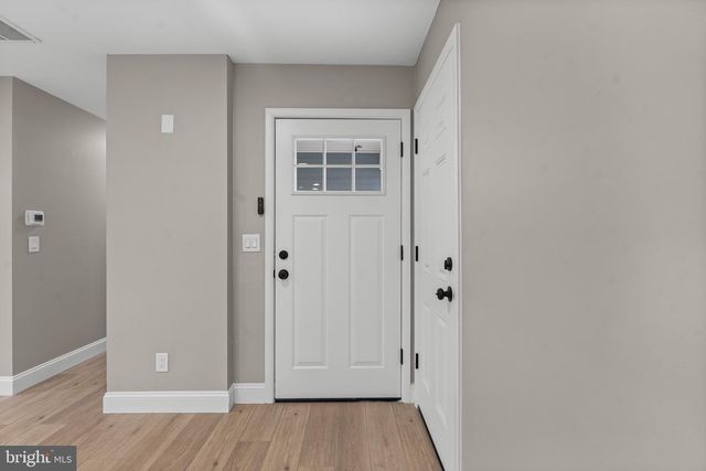 15 BRIAN CT, Toms River, NJ 08757