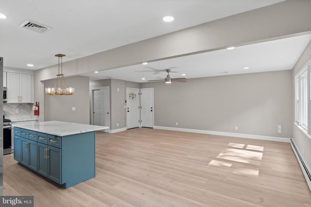 15 BRIAN CT, Toms River, NJ 08757