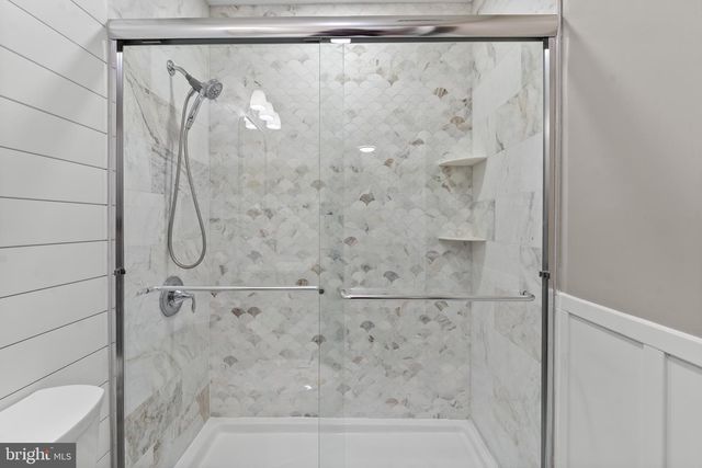 15 BRIAN CT, Toms River, NJ 08757