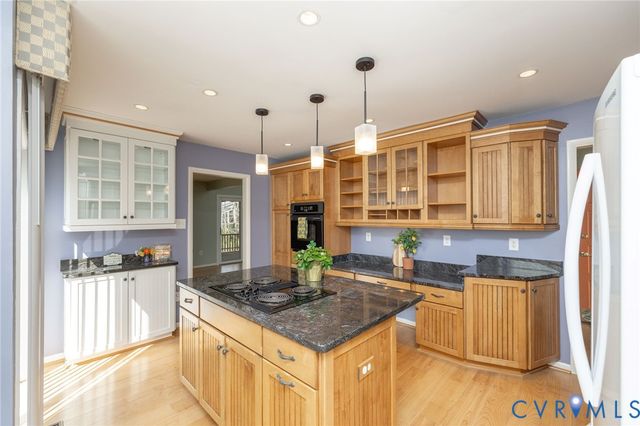 13614 Northwich Dr, Midlothian, VA 23112