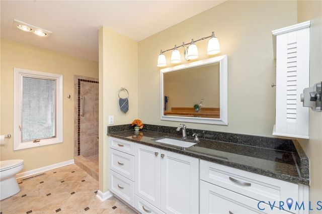 13614 Northwich Dr, Midlothian, VA 23112