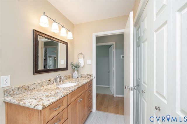 13614 Northwich Dr, Midlothian, VA 23112