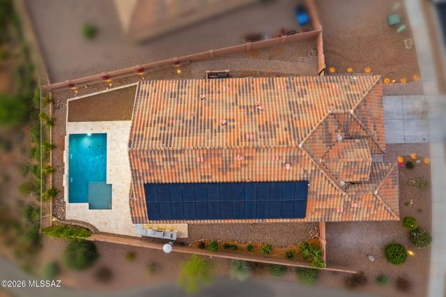 7910 S Expedition Drive, Tucson, AZ 85747