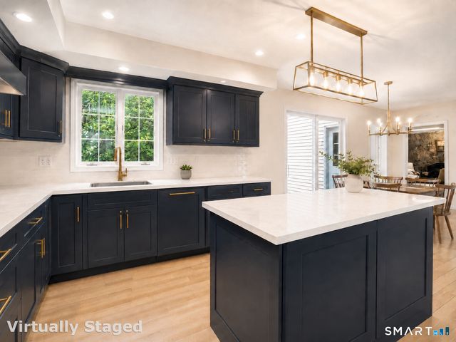 11 Tanglewood Drive, Danbury, CT 06811