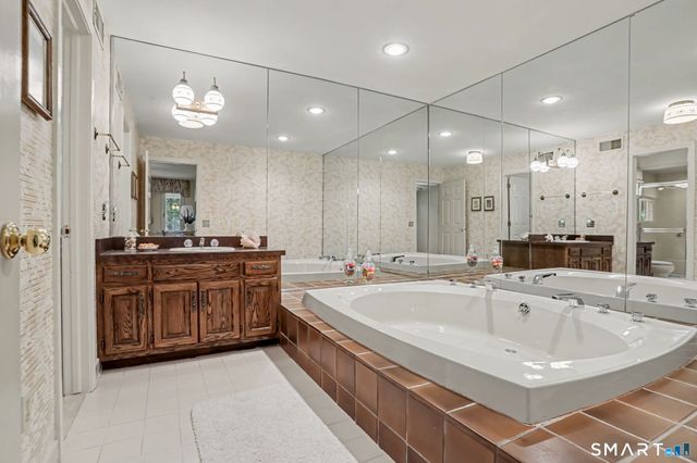 11 Tanglewood Drive, Danbury, CT 06811
