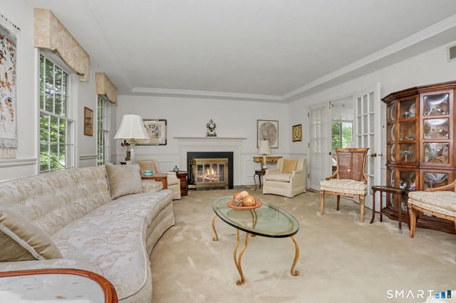 11 Tanglewood Drive, Danbury, CT 06811