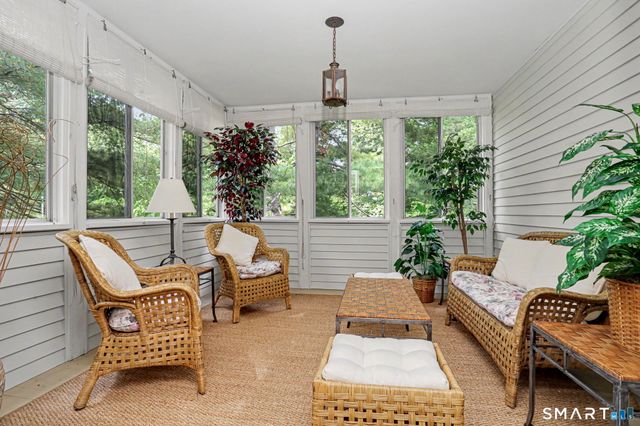 11 Tanglewood Drive, Danbury, CT 06811
