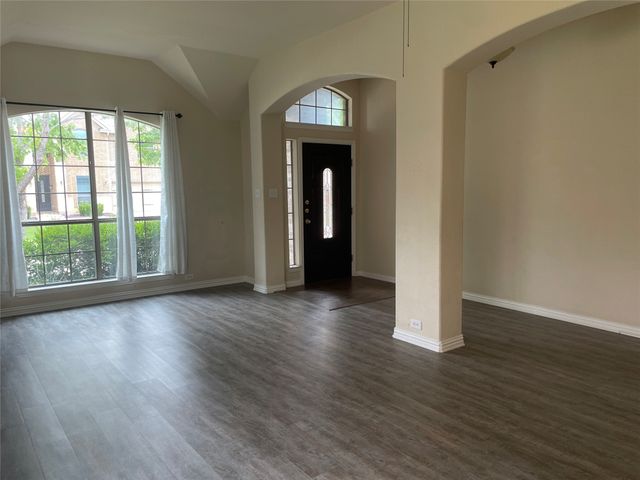 421 Brighton Street, Roanoke, TX 76262