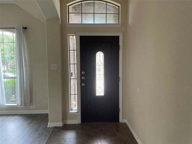 421 Brighton Street, Roanoke, TX 76262