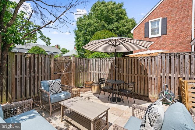3616 S WAKEFIELD ST, Arlington, VA 22206