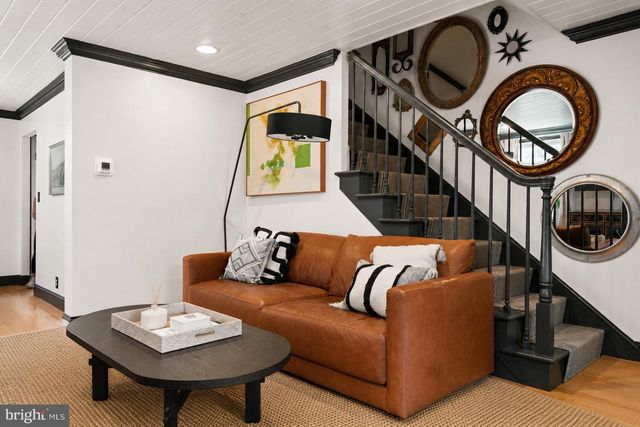 3616 S WAKEFIELD ST, Arlington, VA 22206